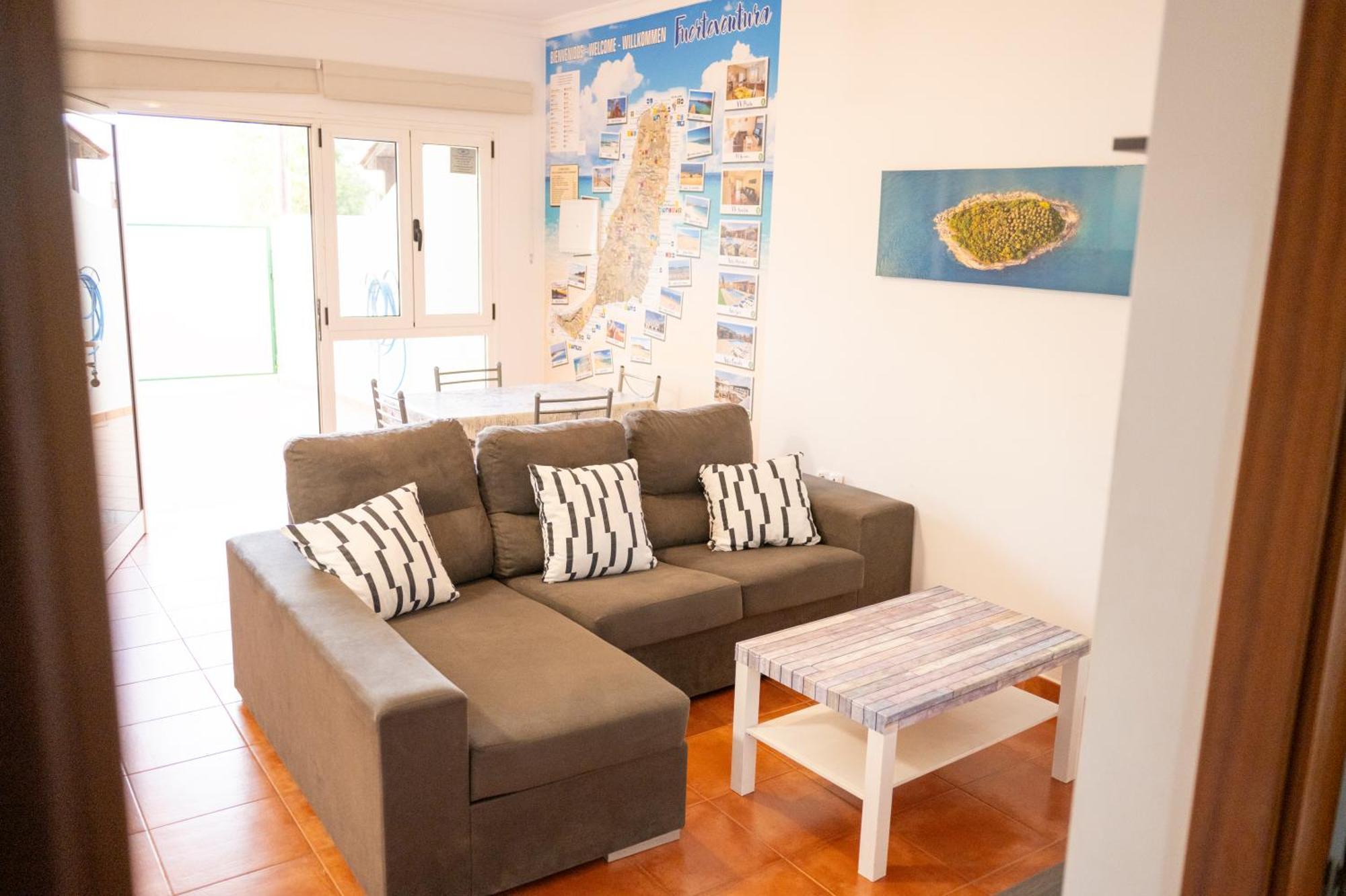 Amolan Vv Airport Apartment El Matorral ภายนอก รูปภาพ